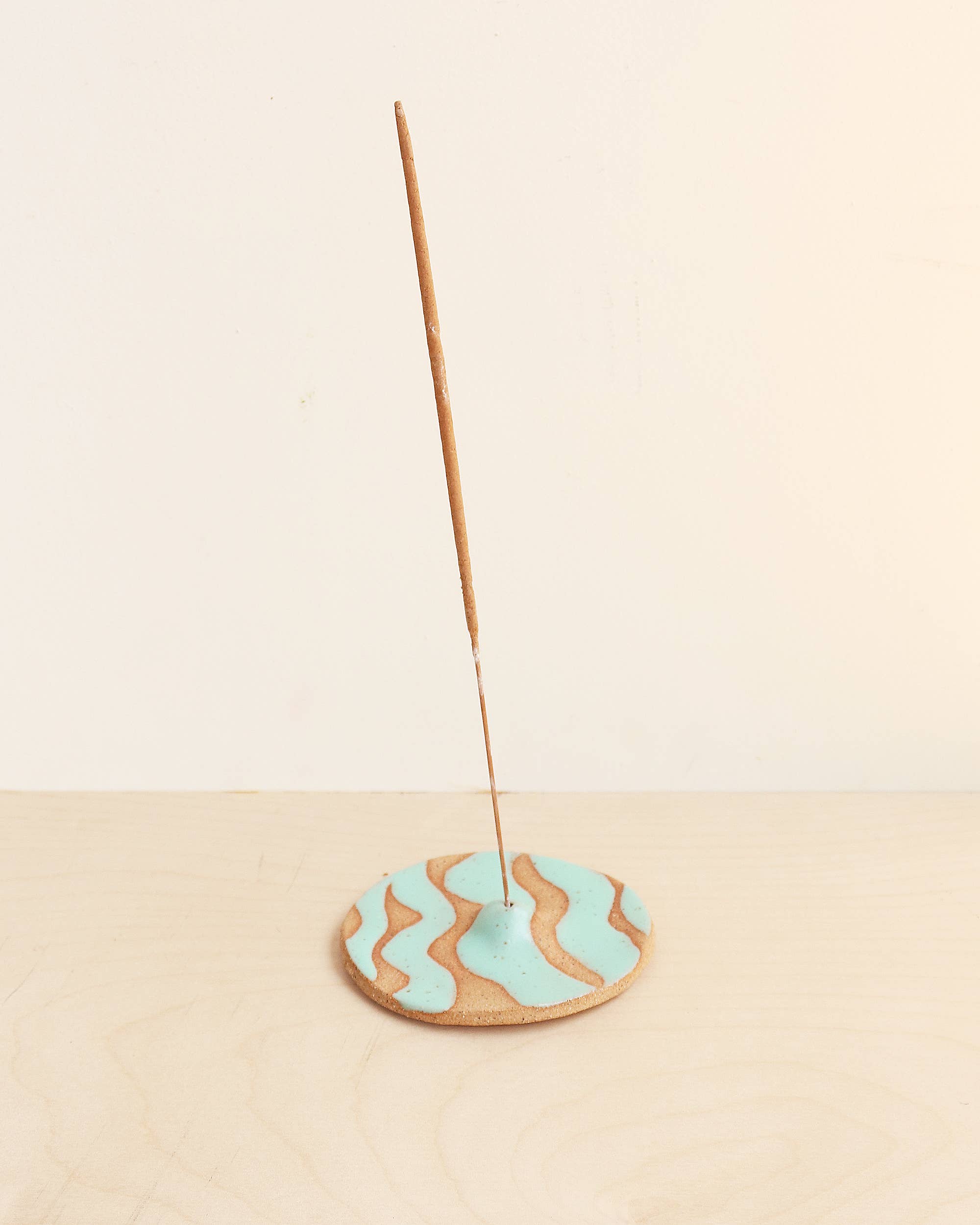 Ceramic Incense Holder - Wavy