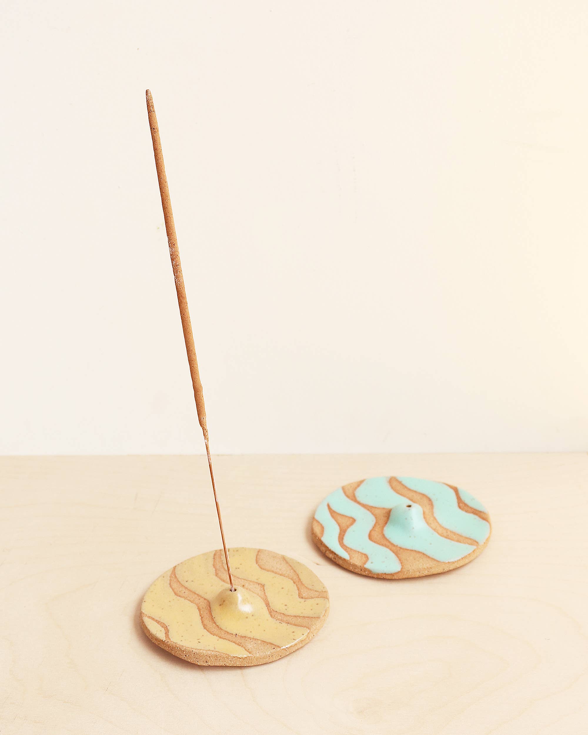 Ceramic Incense Holder - Wavy